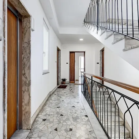 L'oasi Romana Di Daniela 아파트